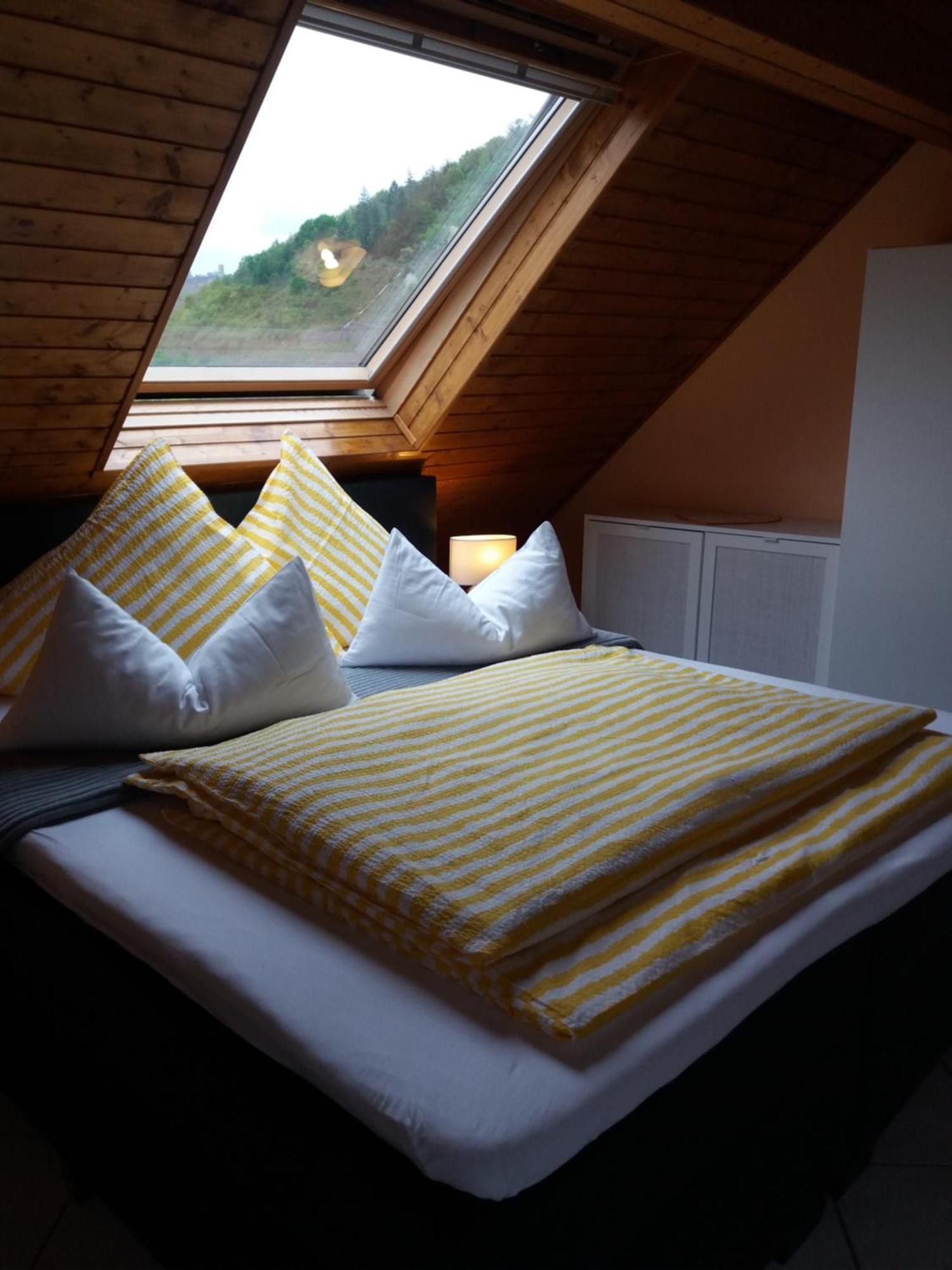 Ferienwohnung Altes Fachwerkhaus Mutter Mosel Löf Exterior foto
